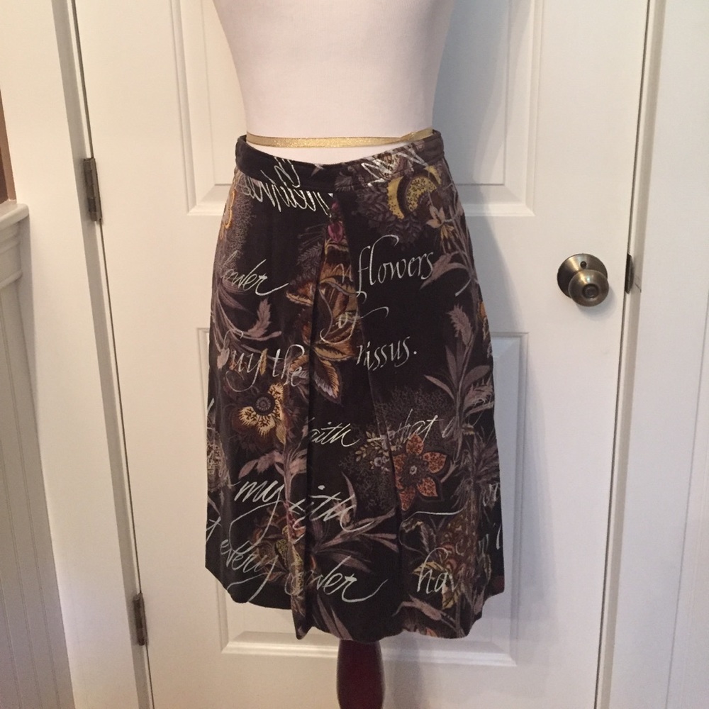 PAUL JOE SKIRT A-LINE FITTED BLACK GRAY VELOUR FLORAL PRINT Size 36 XS